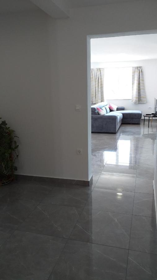 Apartman Karla Lastovo Exterior photo
